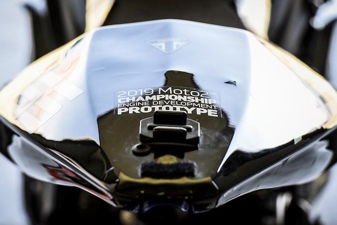 トライアンフ Moto2 プロトタイプの画像