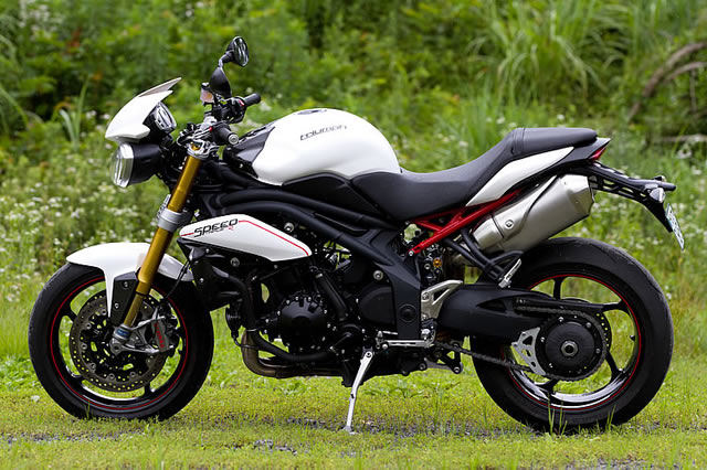 トライアンフ スピードトリプルR 試乗インプレッション | バージン