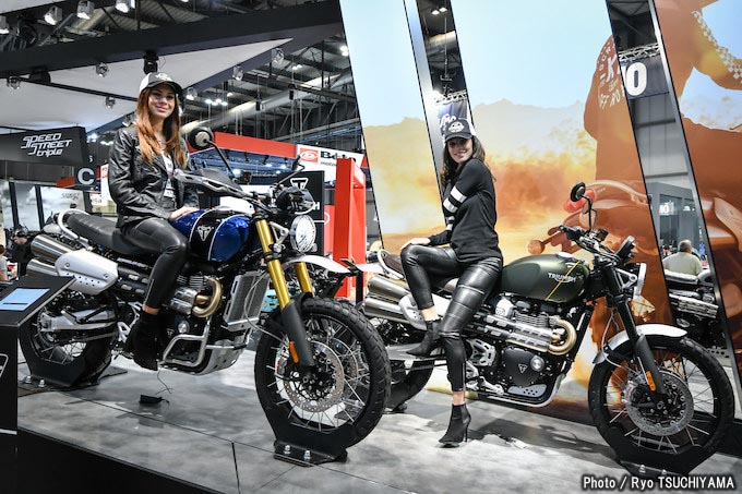 【EICMA2018レポート】新型スクランブラー1200 XC/XEに注目が集まるトライアンフブースの画像