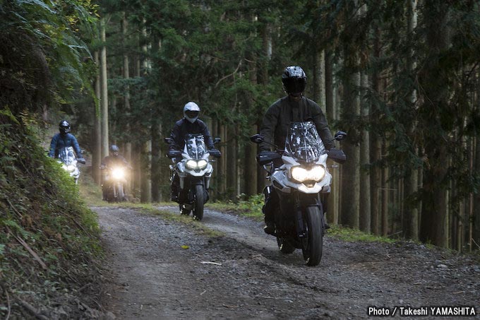 アドベンチャーバイクで遊び尽くせ！「第1回 TRIUMPH ADVENTURE EXPERIENCE in Fuji」レポートの画像