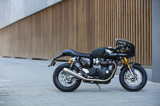 EICMA2019でスラクストンのフラッグシップ「THRUXTON RS(スラクストン アール エス)」を発表の画像