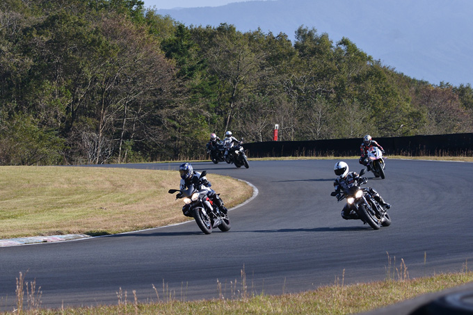 サーキット走行初心者も大歓迎！第三回「トライアンフ ライディング アカデミー(TRA)」 レポートの画像