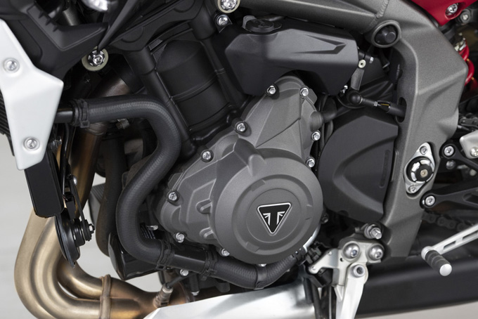 45mmシート高が下げられた新型Street Triple R Low（ストリートトリプルRロー）を発表の画像