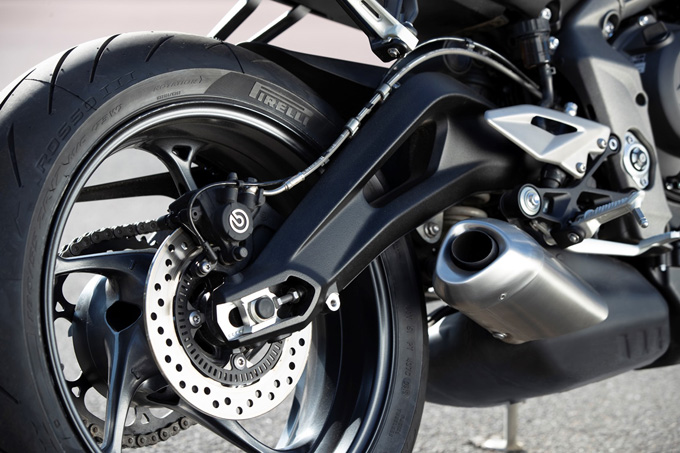 トライアンフの新型Street Triple S（ストリートトリプルS）が5/9より発売開始の画像