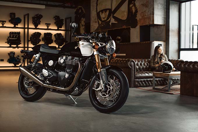 今年はソロライドで参加を！　10周年を迎えた「2021 Distinguished Gentleman's Ride（DGR＝ディスティングイッシュド・ジェントルマンズ・ライド）」が5/23に世界同時開催！のメイン画像