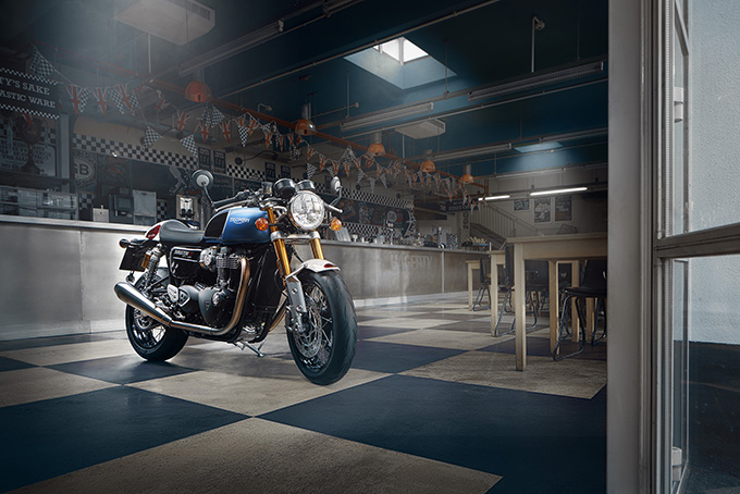 さまざまなストーリーにより生み出されたトライアンフの今期限定モデル！「Thruxton Ton Up」「Street Twin EC1」「Rocket 3 221」が登場の01画像