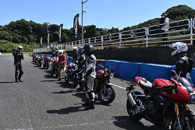 初心者大歓迎！トライアンフのサーキット講習会「トライアンフ・ライディング・アカデミー（＝TRA）」 レポート　の12画像