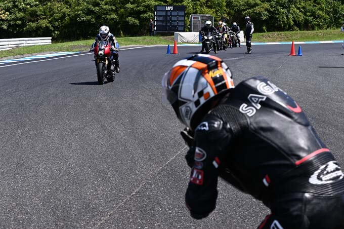 初心者大歓迎！トライアンフのサーキット講習会「トライアンフ・ライディング・アカデミー（＝TRA）」 レポート　の13画像