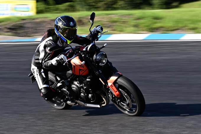 初心者大歓迎！トライアンフのサーキット講習会「トライアンフ・ライディング・アカデミー（＝TRA）」 レポート　の25画像