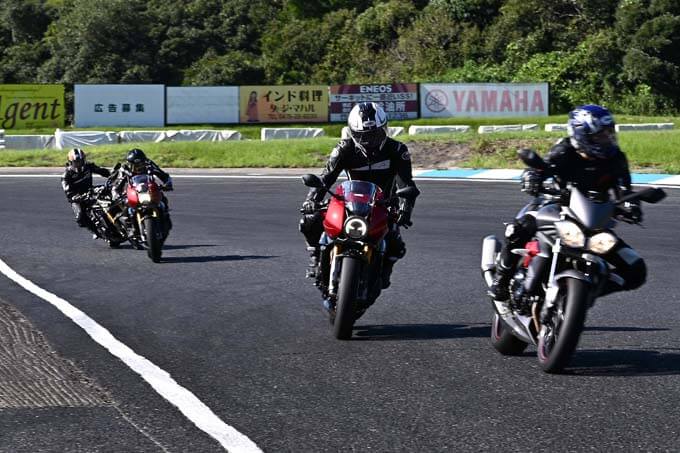 初心者大歓迎！トライアンフのサーキット講習会「トライアンフ・ライディング・アカデミー（＝TRA）」 レポート　の26画像