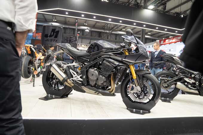 【ミラノモーターサイクルショー2022(EICMA2022）レポート】トライアンフは新型ストリートトリプルやクロームコレクションを展示の13画像