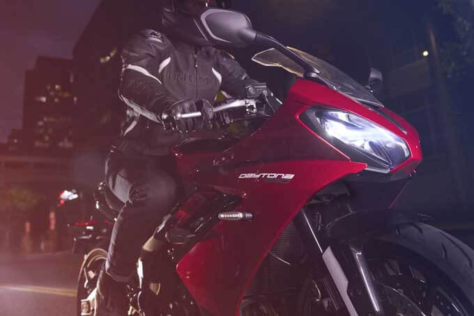 待望のデイトナが復活！トライアンフの新型ミドルスポーツ「Daytona 660（デイトナ660）」発表！！08画像