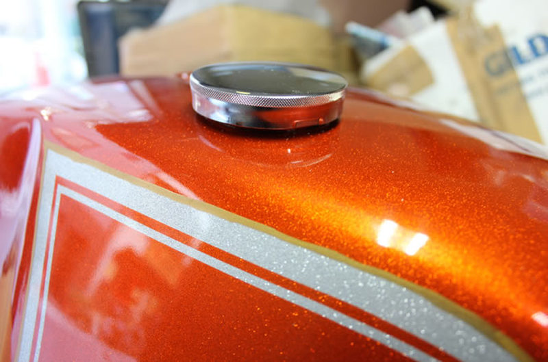 垂れる一歩手前の艶には温かみと深みがある 鈴木克直さんのコラム