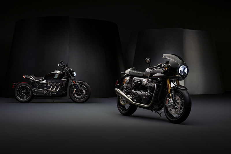 【速報】新型トライアンフ・ファクトリー・カスタムシリーズ「THRUXTON TFC」とコンセプトモデルの「ROCKET TFC」発表