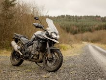特別装備と専用ペイントスキームが与えられた新型Tiger 1200 Desert Special Edition（タイガー1200デザートスペシャルエディション）を発表の画像