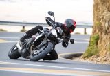 45mmシート高が下げられた新型Street Triple R Low（ストリートトリプルRロー）を発表の画像