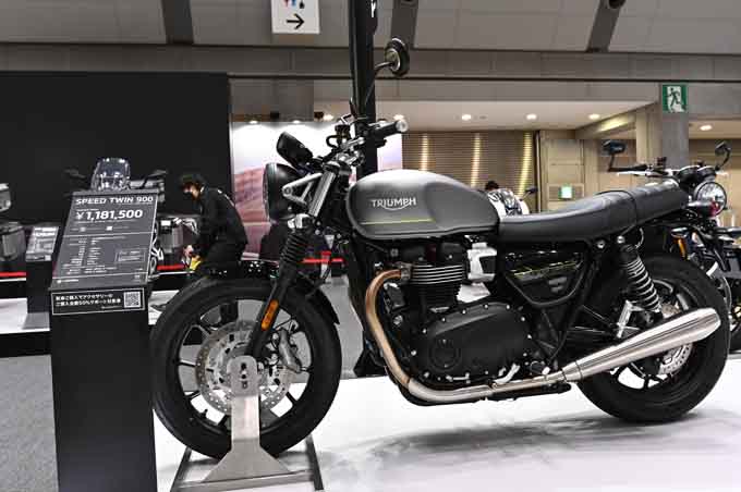 注目の新型ストリートトリプルなどが展示された「第50回東京モーターサイクルショー」トライアンフブースレポート！の12画像