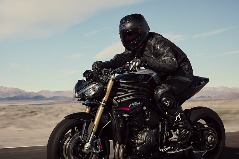 トライアンフ新型ロードスターのフラッグシップモデル「SPEED TRIPLE