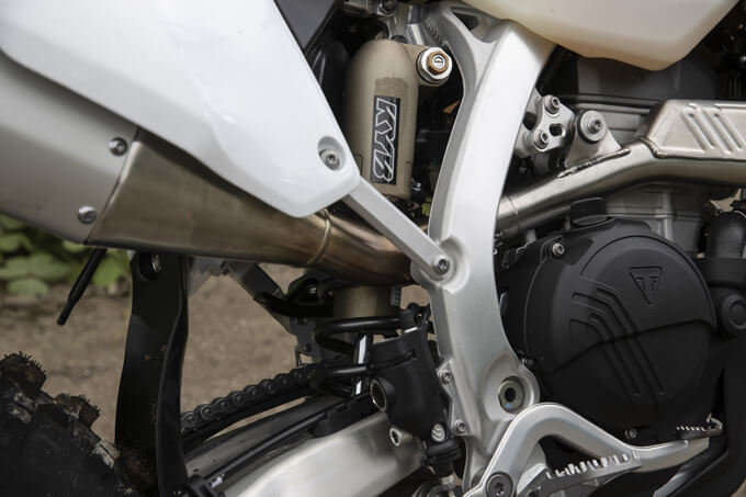 【トライアンフ TF250-E / TF450-E 試乗記】オフロード界に殴り込みをかけた、本気の英国製エンデューロマシン 015画像