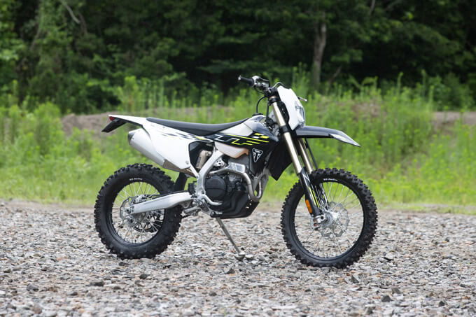 【トライアンフ TF250-E / TF450-E 試乗記】オフロード界に殴り込みをかけた、本気の英国製エンデューロマシン 03写真