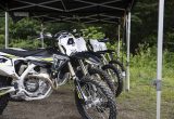 【トライアンフ TF250-E / TF450-E 試乗記】オフロード界に殴り込みをかけた、本気の英国製エンデューロマシンの画像