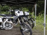 【トライアンフ TF250-E / TF450-E 試乗記】オフロード界に殴り込みをかけた、本気の英国製エンデューロマシン