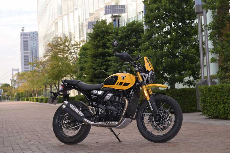 トライアンフ スクランブラー400XC 試乗記】クラスを超越した質感と