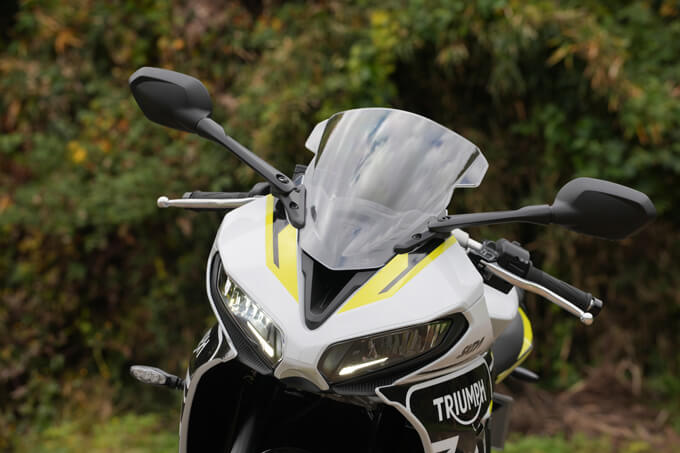 【【トライアンフ デイトナ660 試乗記】ライダーにフィットする誂え感が大きな魅力 13画像