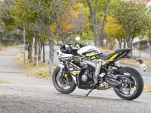 【トライアンフ デイトナ660 試乗記】ライダーにフィットする誂え感が大きな魅力の画像