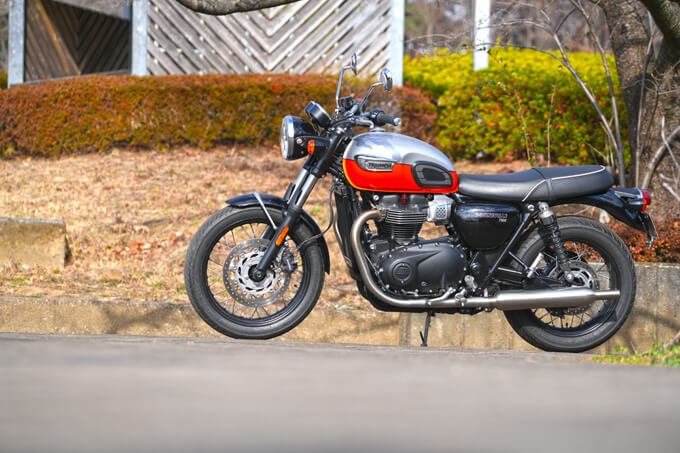 【トライアンフ ボンネビル T100 試乗記】ラフ＆ラギッド、これぞクラシックスポーツ01画像