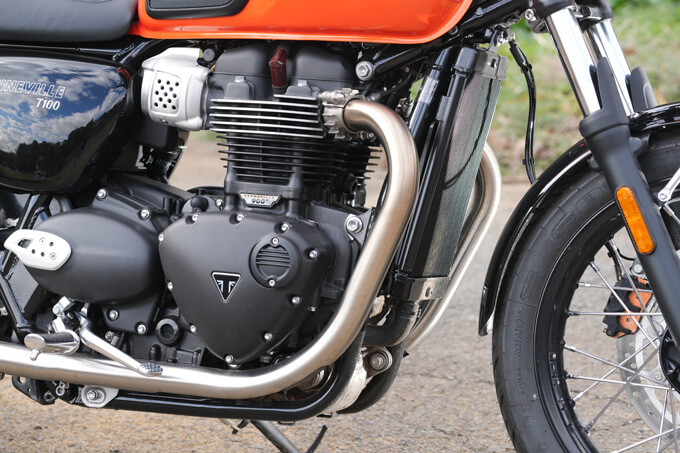 【トライアンフ ボンネビル T100 試乗記】ラフ＆ラギッド、これぞクラシックスポーツ11画像