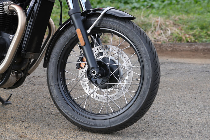 【トライアンフ ボンネビル T100 試乗記】ラフ＆ラギッド、これぞクラシックスポーツ12画像