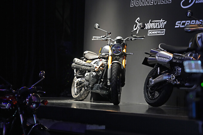 トライアンフから新型モダンクラシックシリーズ登場！　ブランドアンバサダーに『ダレノガレ明美』さんが就任！！　10画像