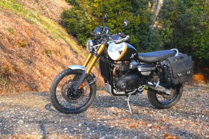 【トライアンフ スクランブラー1200XE 試乗記】しなやかさで受け止める、ビッグツインの圧倒的トルク メイン写真