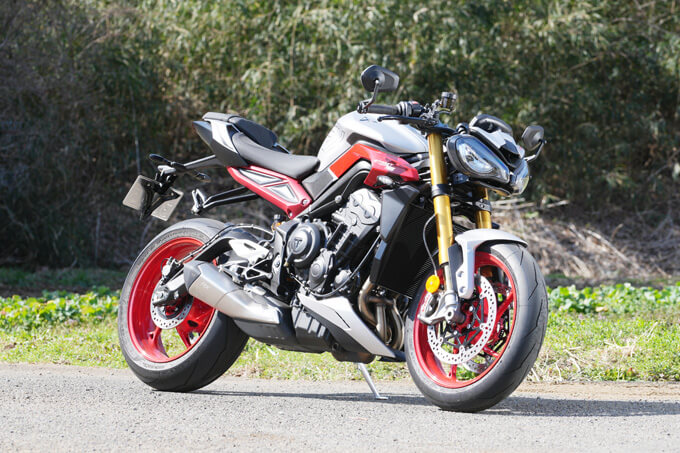 【トライアンフ ストリートトリプル765RX 試乗記】走る歓びを凝縮したプレミアム・ハンドリングマシン03画像
