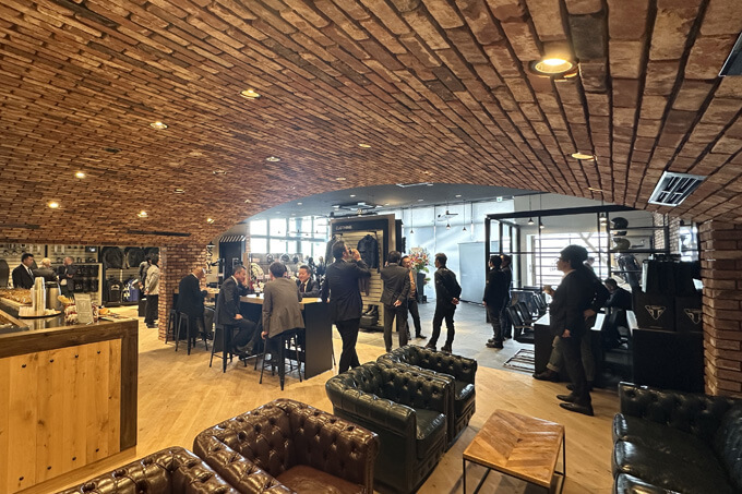 関東エリアに新たなトライアンフの拠点が誕生 ! “バイカーが集う場所”を目指す『トライアンフ所沢』　02画像