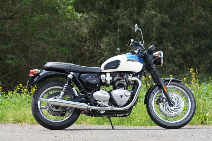 【トライアンフ ボンネビル T120 試乗記】これぞ“ボンネビルの完成形” 現代技術で磨かれた正統トラディショナル04画像