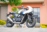 【トライアンフ スラクストン400 試乗記】見た目だけで終わらない。これにてシングルスポーツの新章開幕。の画像